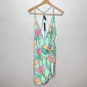 NEW- Lulu's Hit the Resort Light Green Floral Print Wrap Mini Dress- Size L